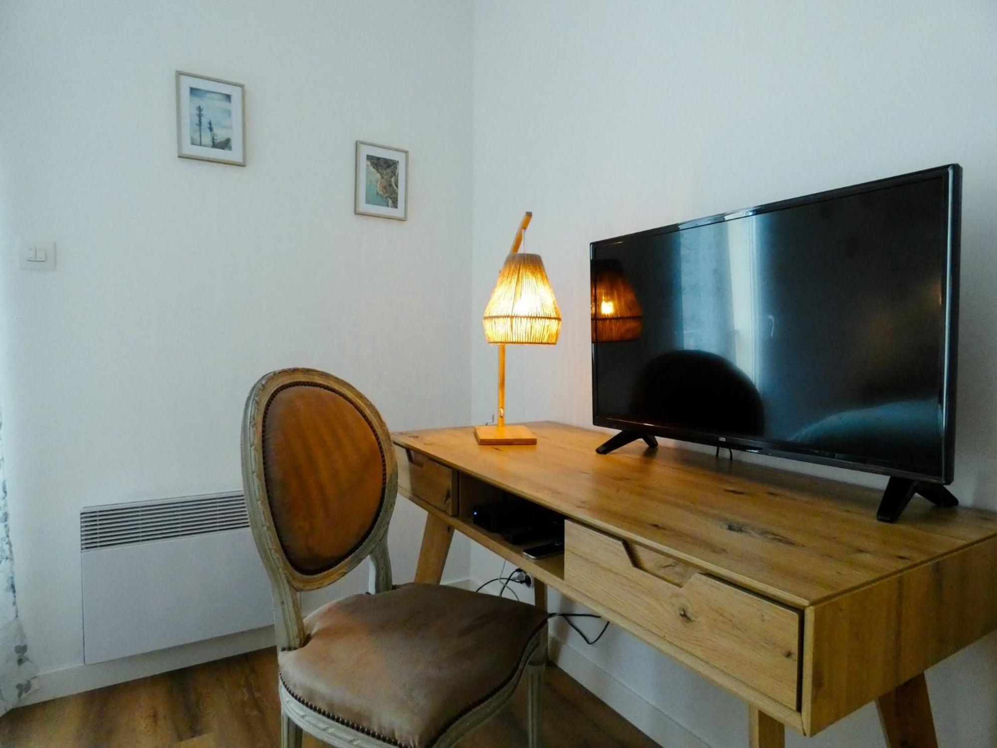 Chambre D'Hote L'Oree Des Buis Vouillé Exteriér fotografie