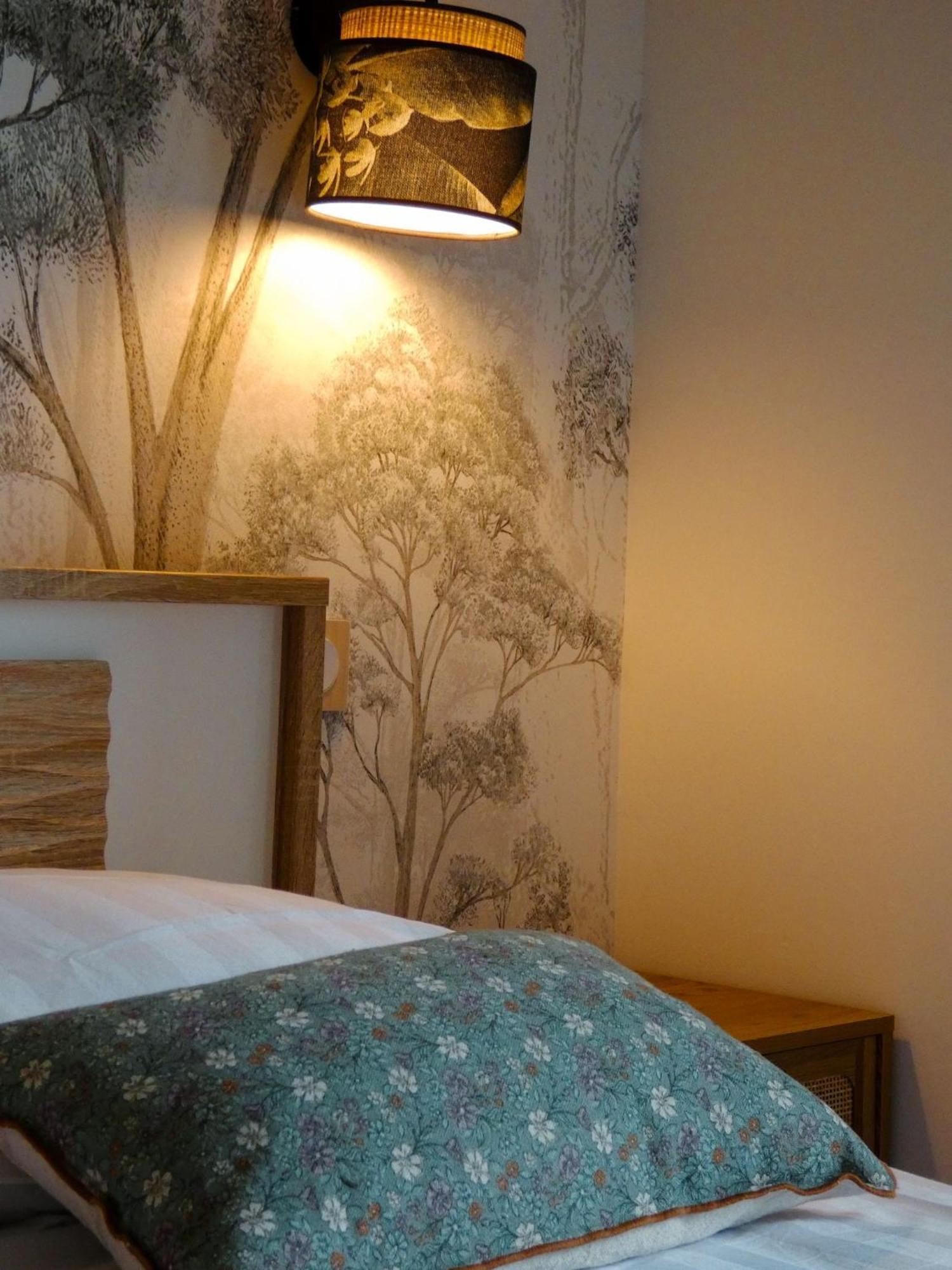 Chambre D'Hote L'Oree Des Buis Vouillé Exteriér fotografie